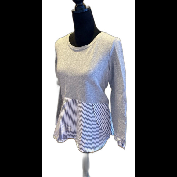 Marled Reunited Clothing Blouse size Small Gray T Shirt Top Blue White Striped - Picture 3 of 9